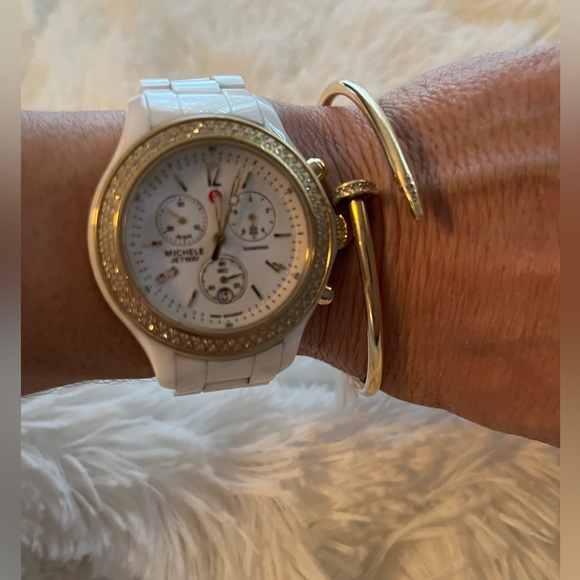 14K Gold Designer bracelet - Picture 13 of 16